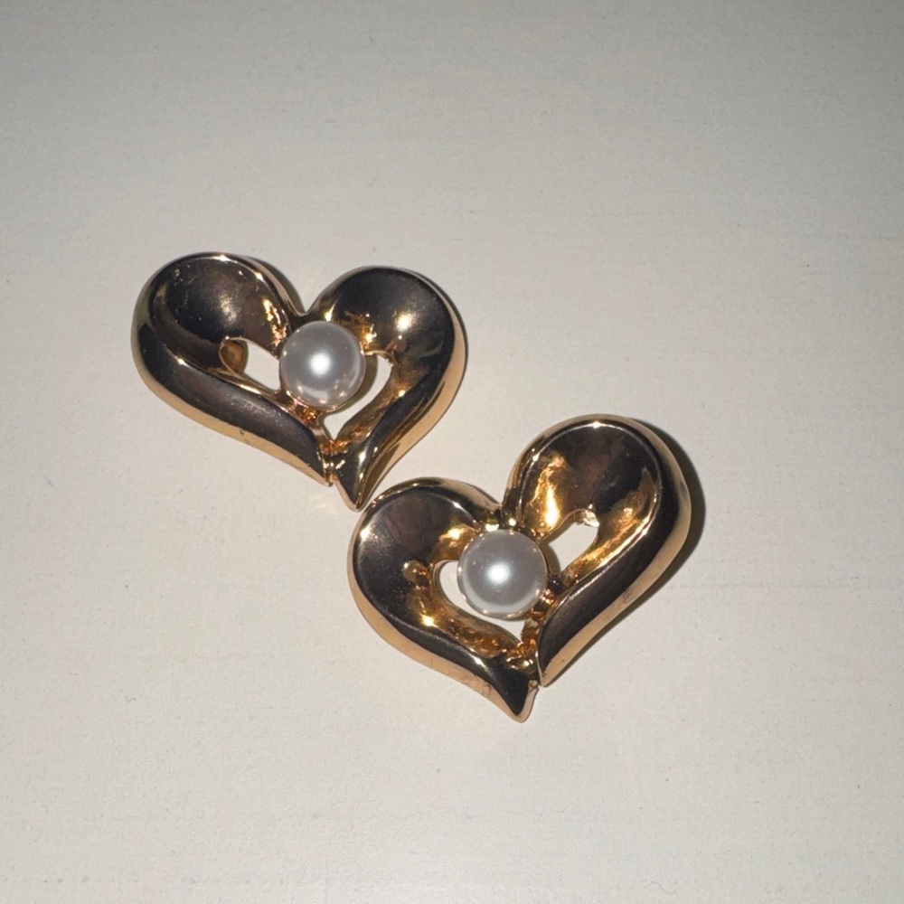 Anthropologie Gold Heart Earrings with Pearl Detail
